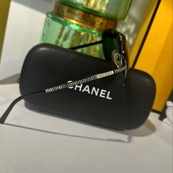 Chanel Crystal 4121-B 126/87 56-14-130mm Aviator Sunglasses with Case & COA - Picture 2 of 6